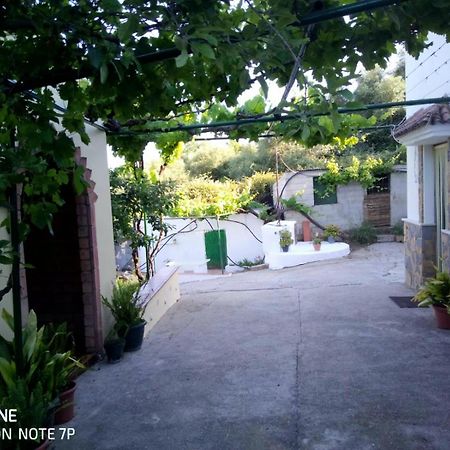 Hostal Casa el Pino Cortes de la Frontera Exterior foto